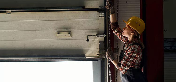 Addressing Common Garage Door Stoppage Issues in Lealman, FL