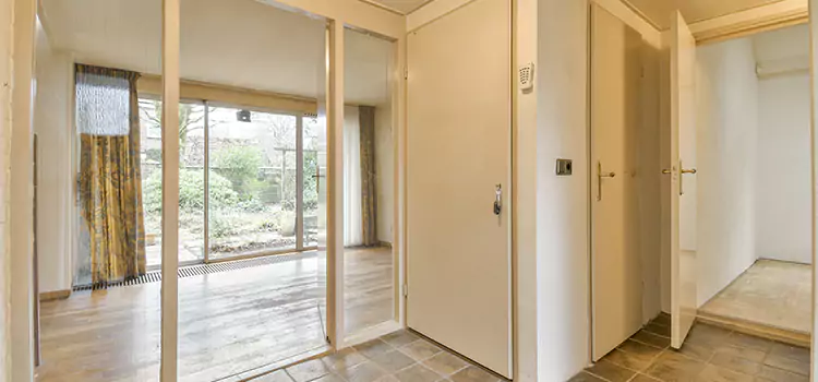 Why Choose Our Pocket Door Experts in Lealman, FL?